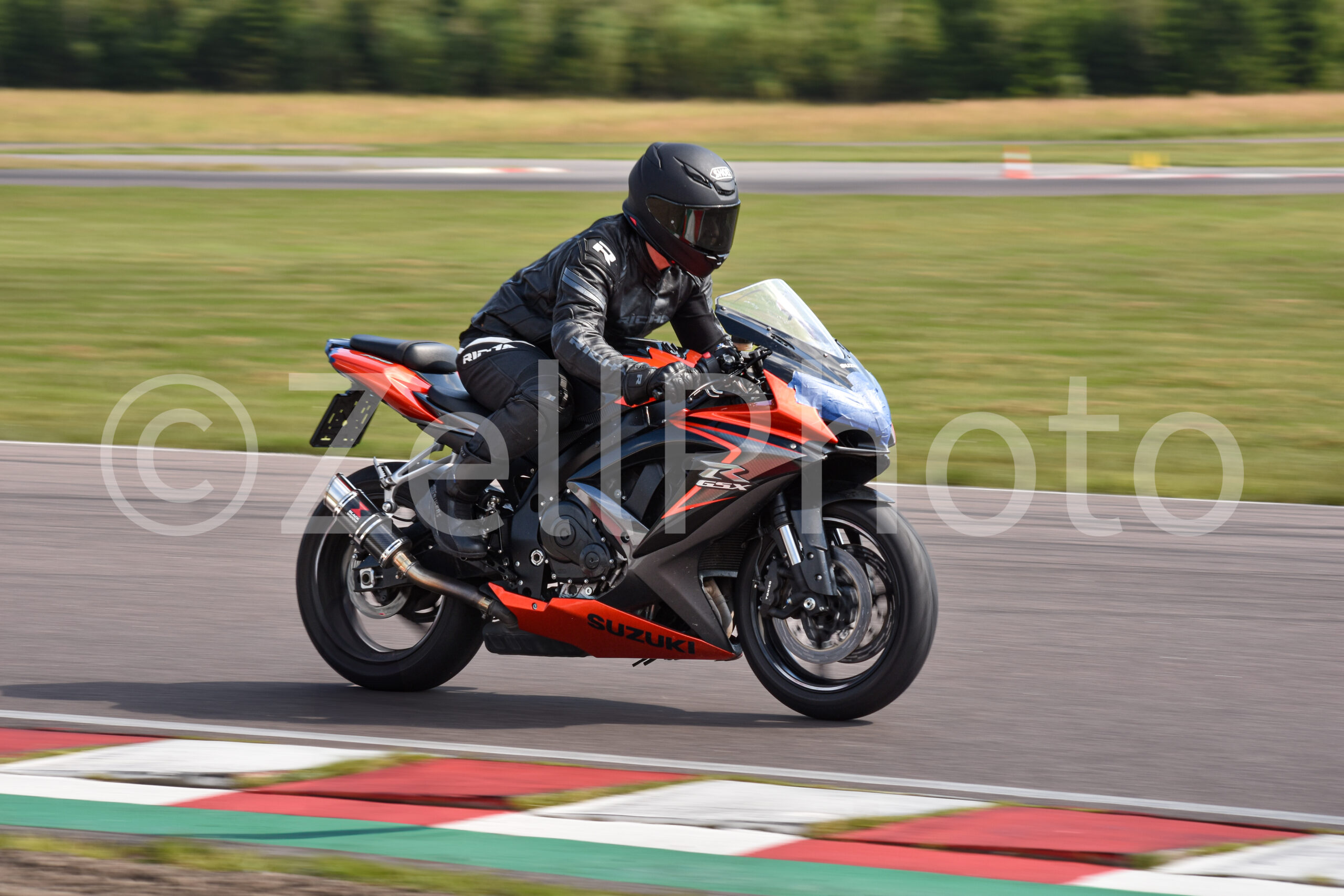 https://zellphoto.se/produkt/2374/