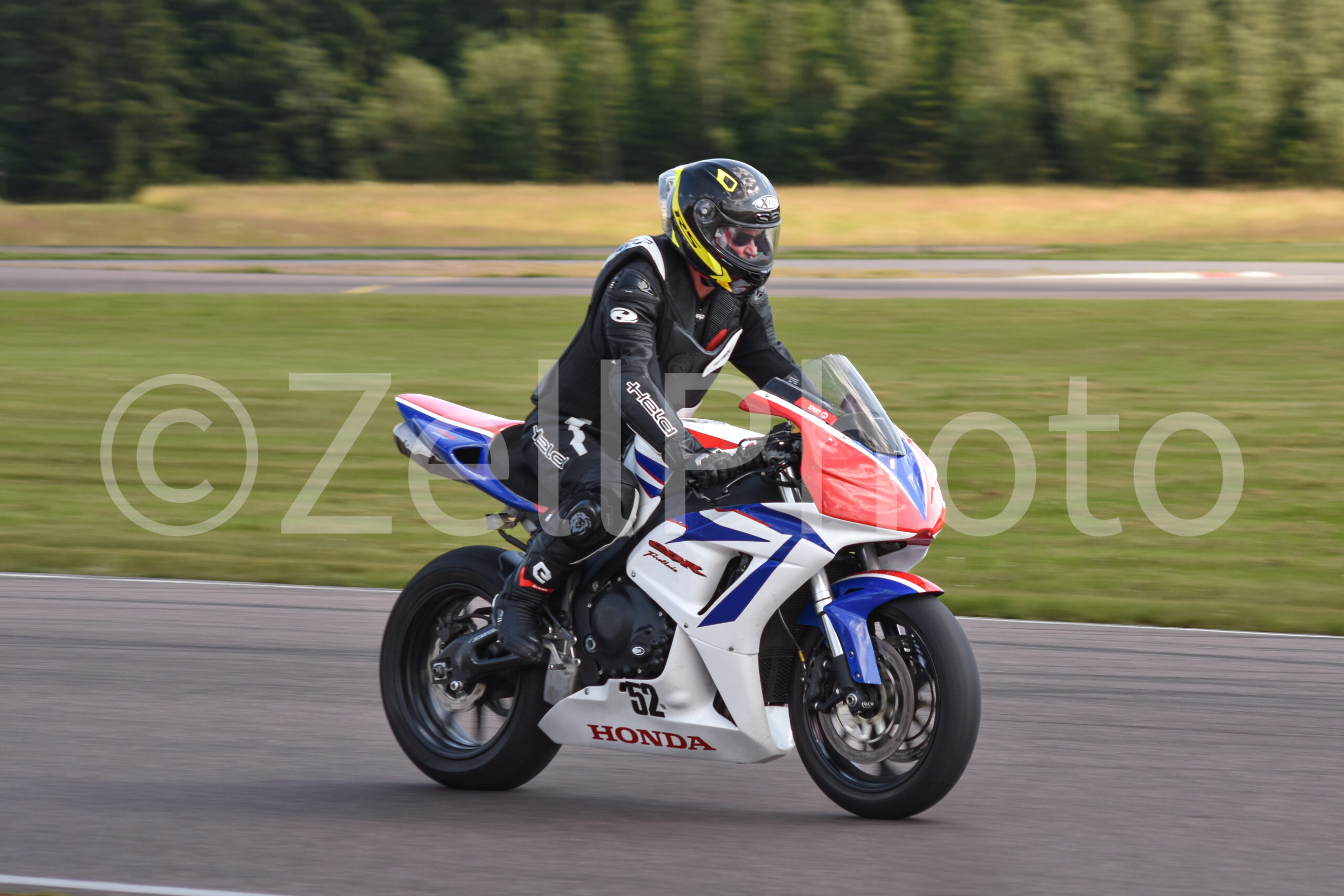 https://zellphoto.se/produkt/2391/