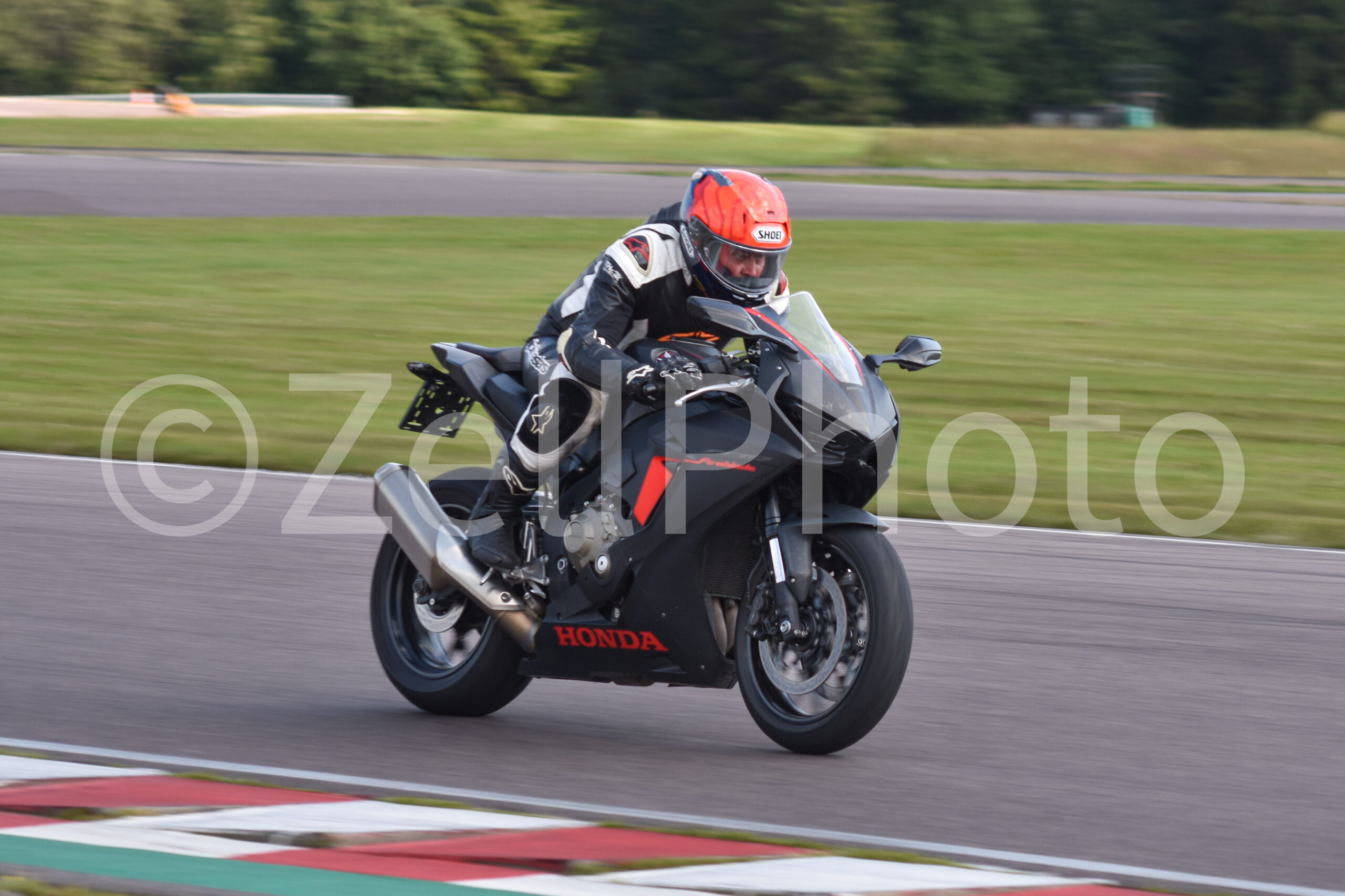https://zellphoto.se/produkt/2441/