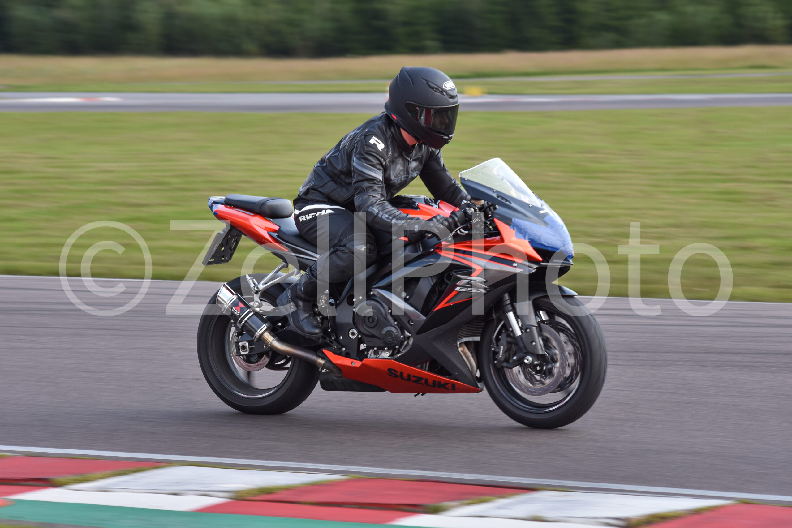https://zellphoto.se/produkt/2527/