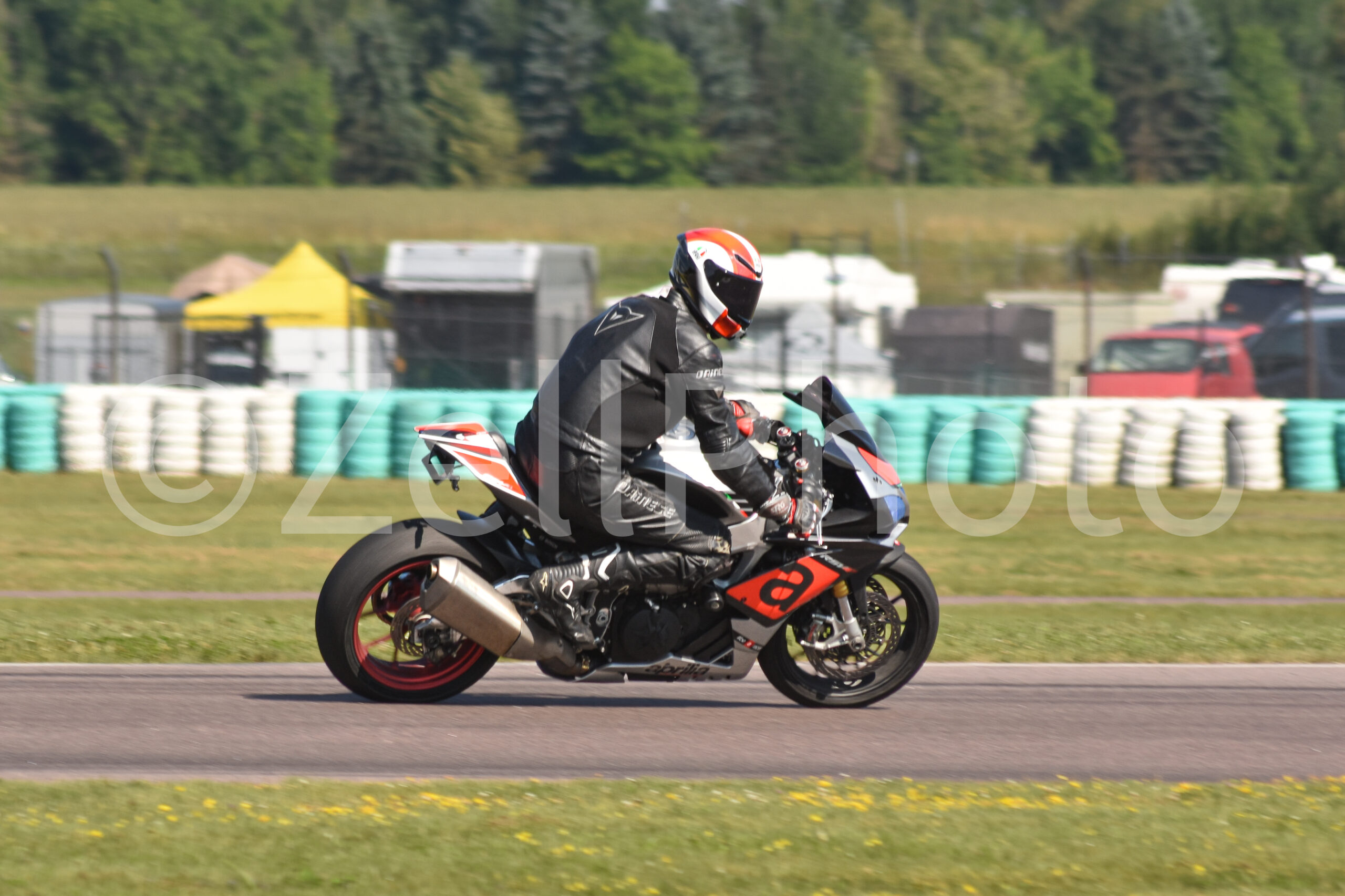 https://zellphoto.se/produkt/9751/