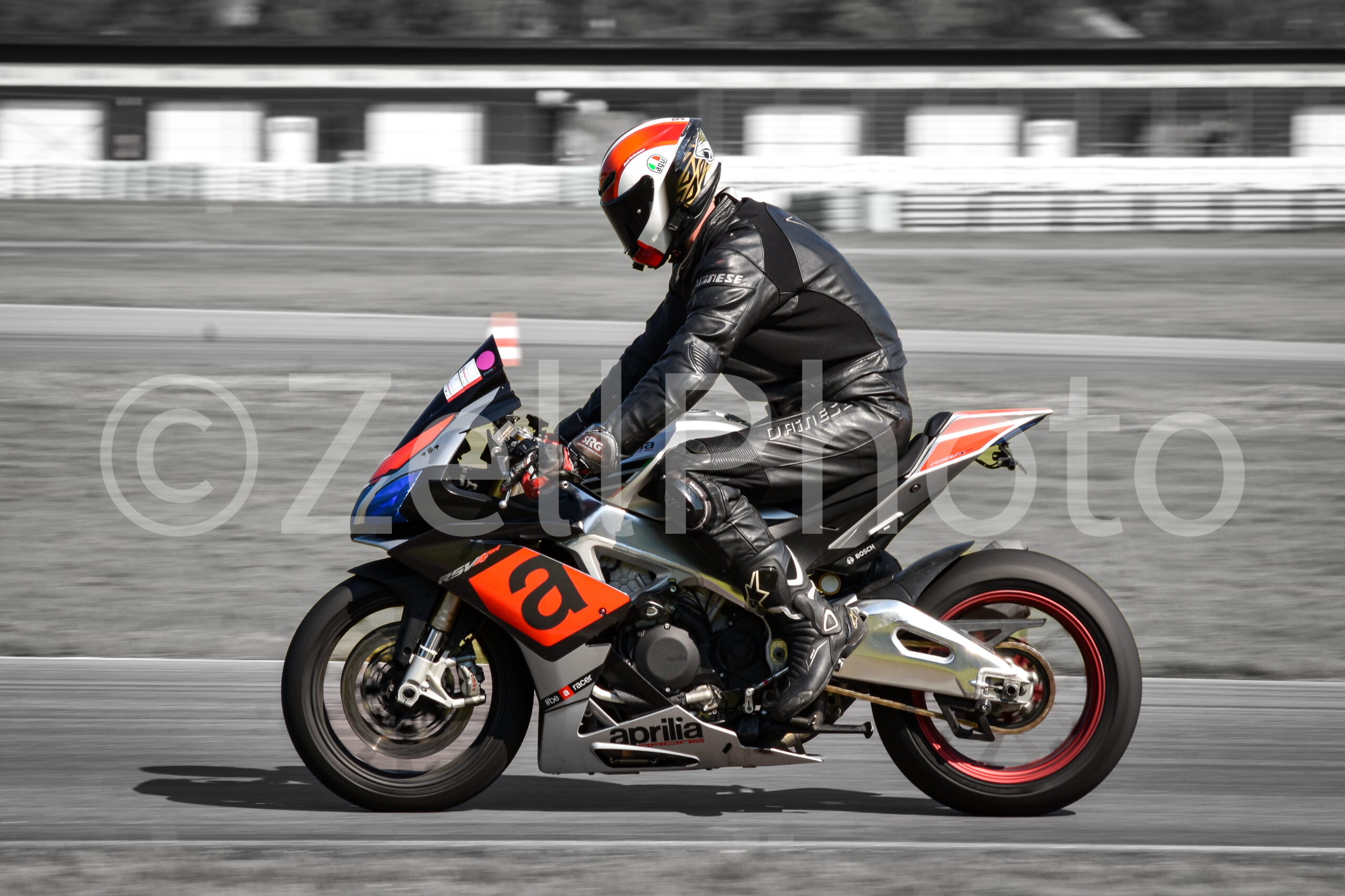 https://zellphoto.se/produkt/9786/