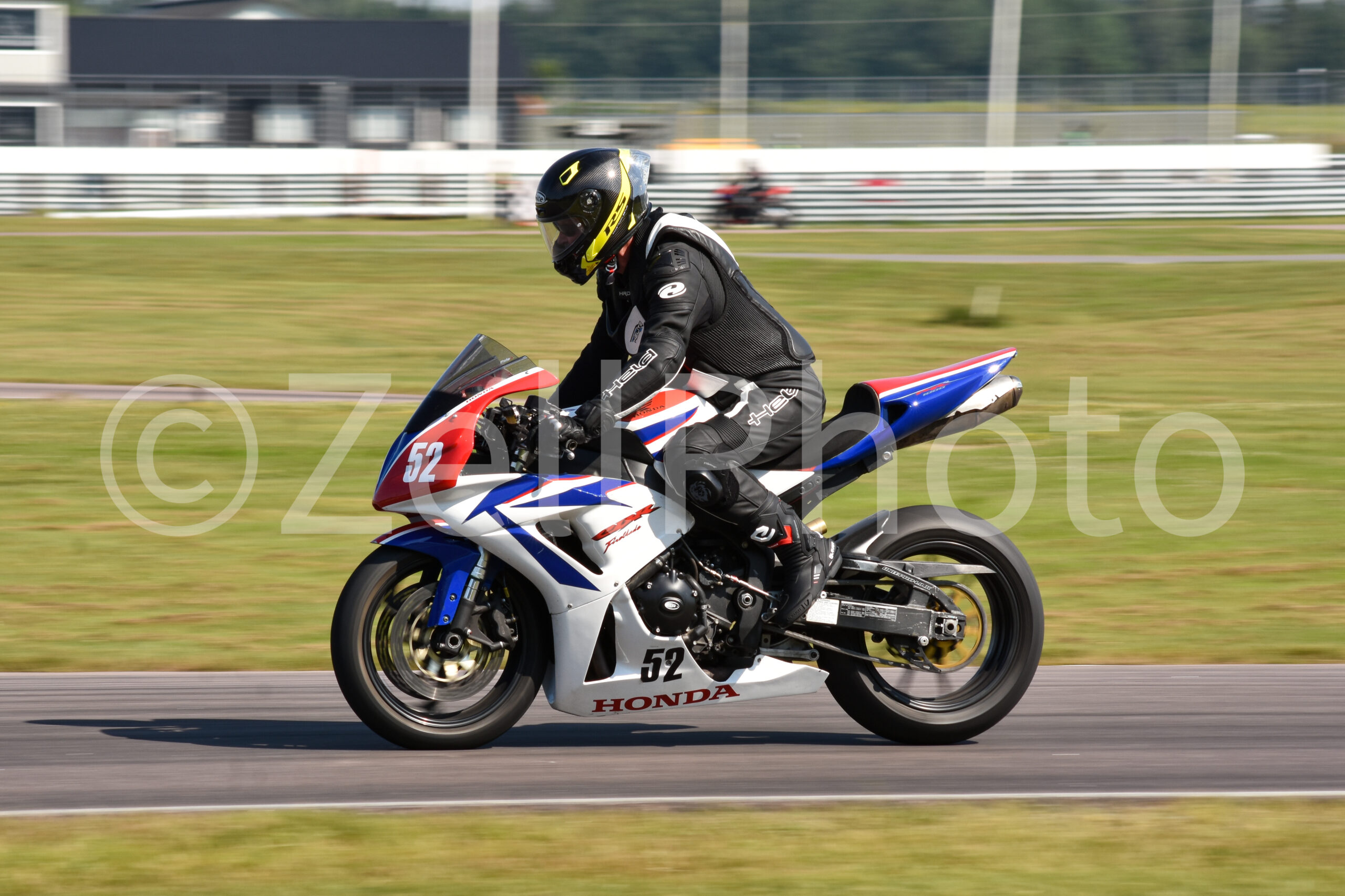https://zellphoto.se/produkt/9792/