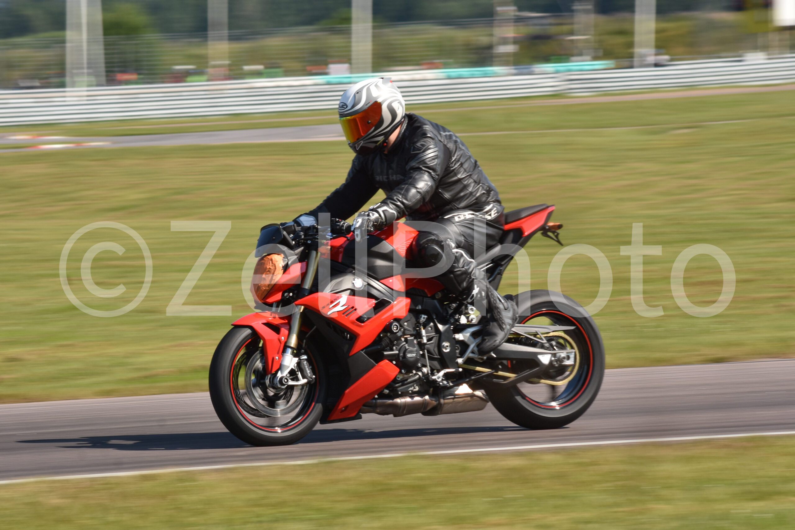 https://zellphoto.se/produkt/9794/